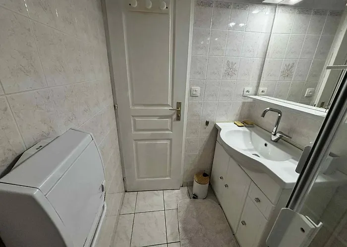 Maisonnette Proche Avec Jardin - - Fr-1-194-336 * La Tranche-sur-Mer